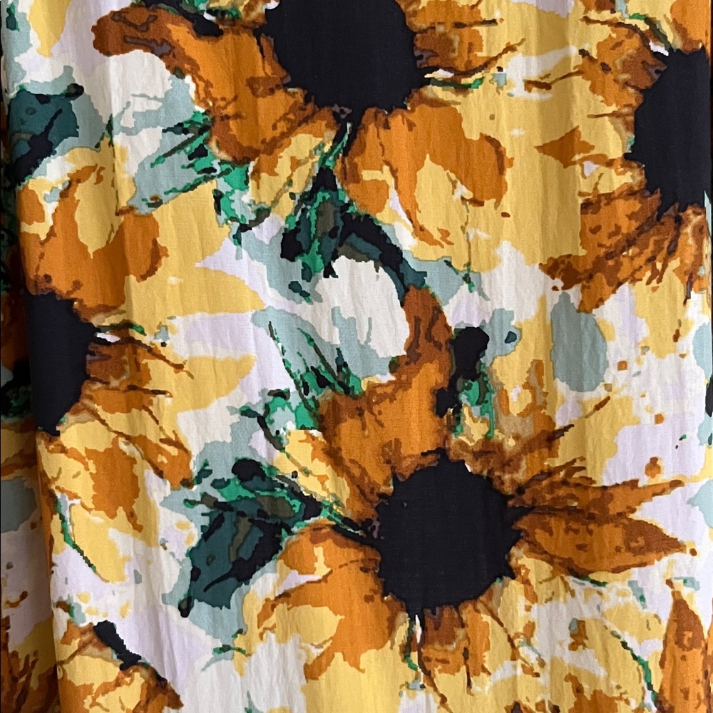 Just Female
Size EU 32/ US 6  Sunflower Print Maxi Dress - Picture 7 of 11